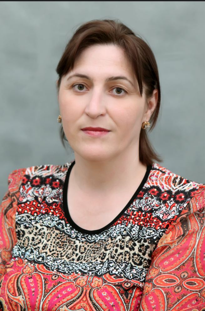 Салихова Патимат Салиховна.
